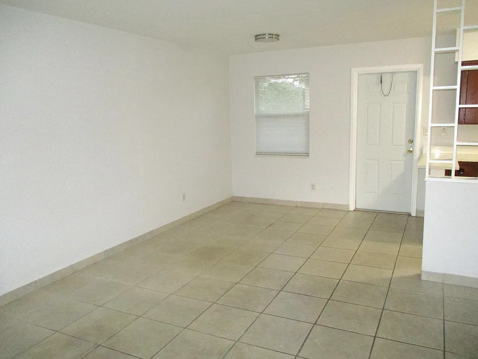 2640 Pierce St #5