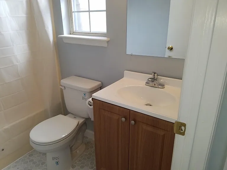 416 Beachway Ave — Photo 8