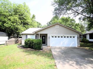 101 Marchant St, Greer, SC 29651