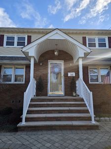 340 6th St FLOOR 2, Saddle Brook, NJ, 07663