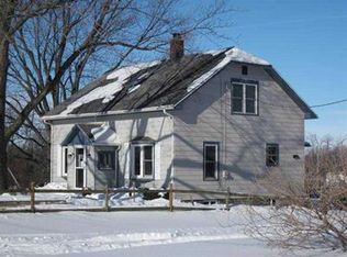 6824 Old Ridge Rd, Fairview, PA 16415