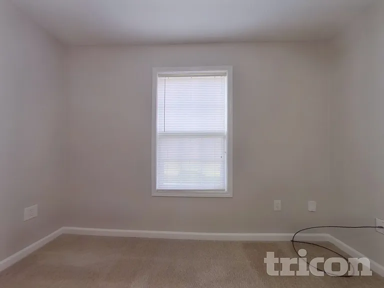 117 Elder Dr — Photo 11