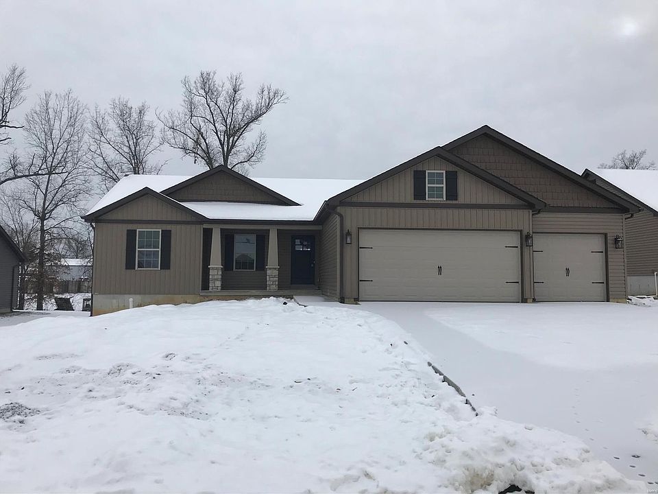 1st image of 391 Glen Forest Dr