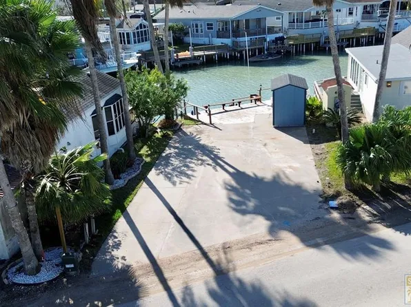 657 Sand Dollar Dr, Port Isabel, TX 78578