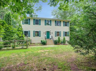 22 Anita Way, Warren, CT 06754
