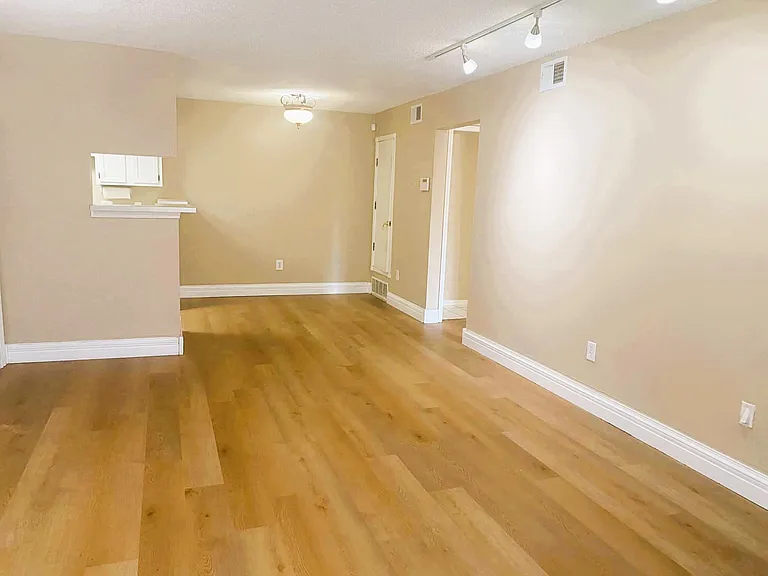 4400 S Quebec St #R201 — Photo 2