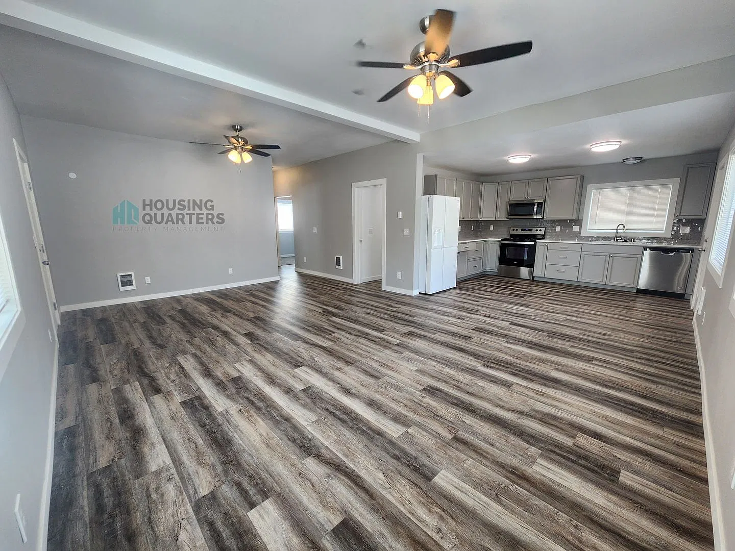 1013 E Gordon Ave — Photo 3