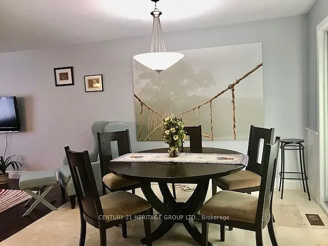 324 Adeline Dr — Photo 5
