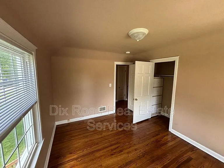 502 N Dick Ave — Photo 30