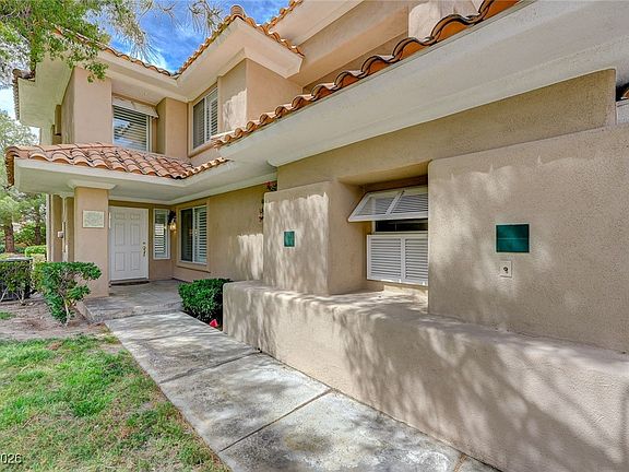 2nd image of 8591 Heather Downs Dr