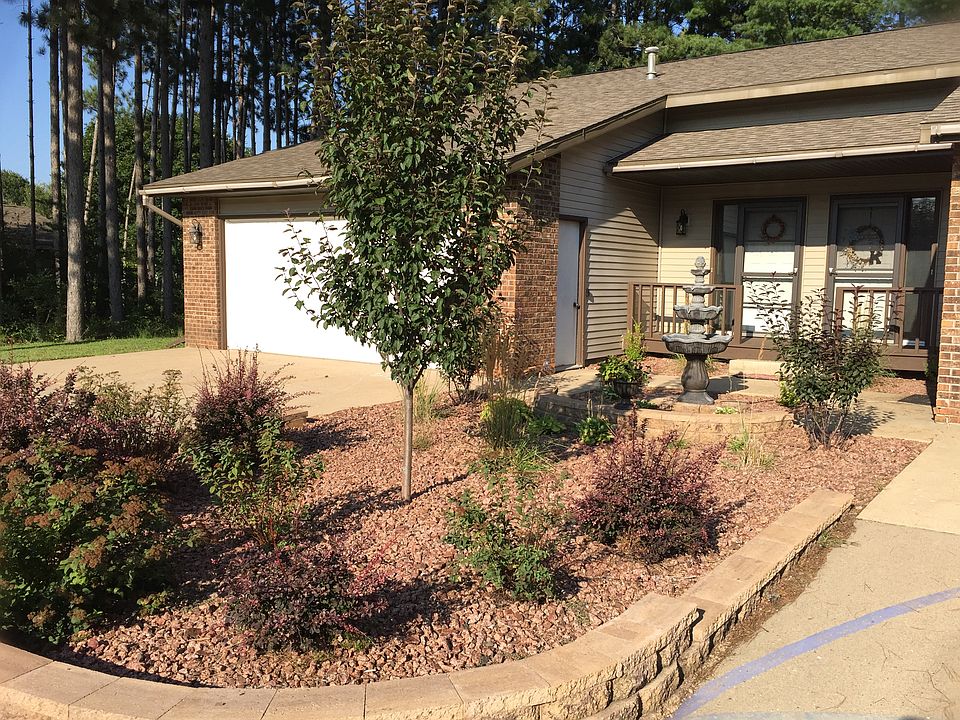 1st image of 3320 Rosewood Dr