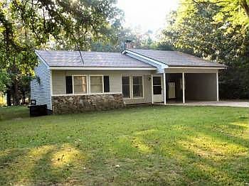1st image of 16 Matecumbe Dr