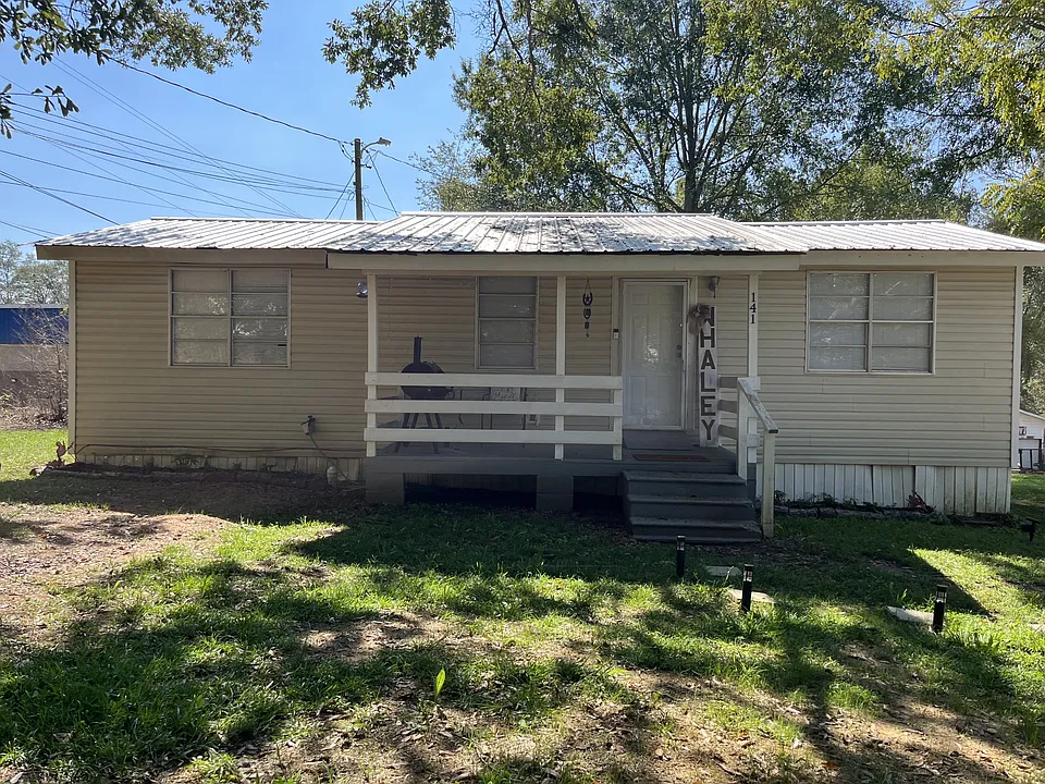 141 Southwest St