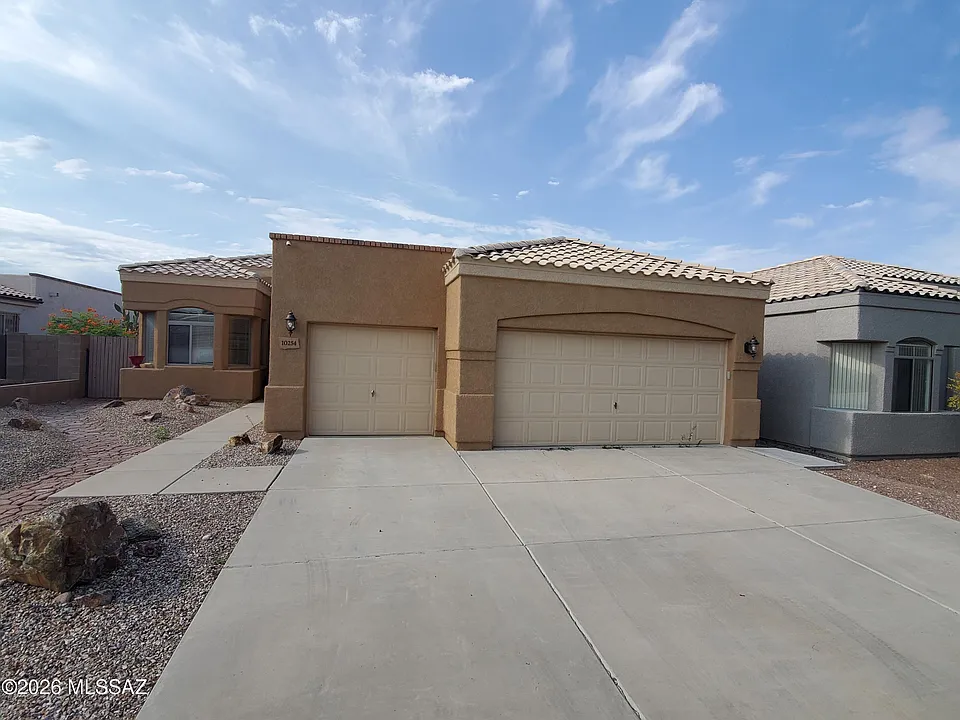 10254 E Calle Cadiz