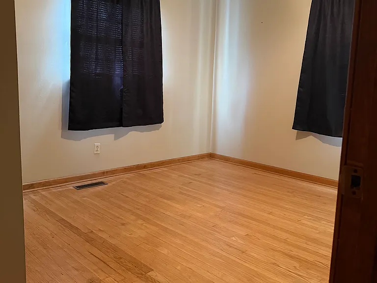 802 Mosby St #802 — Photo 9