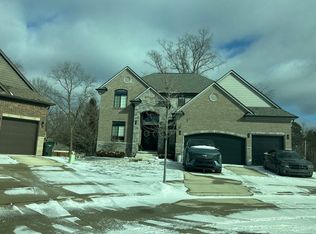 55336 Hanford Ct, Shelby Township, MI 48316