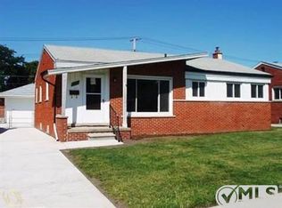 8867 Sarasota, Redford, MI 48239