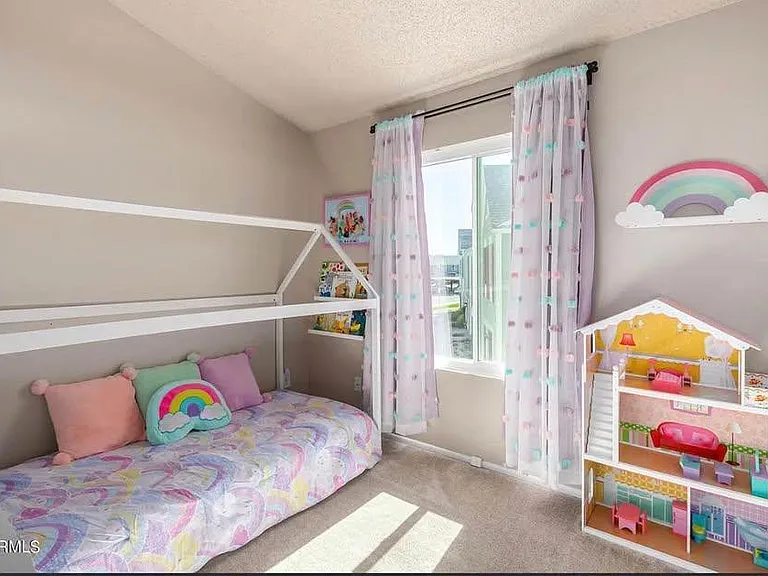 1600 N Saba St #133 — Photo 8