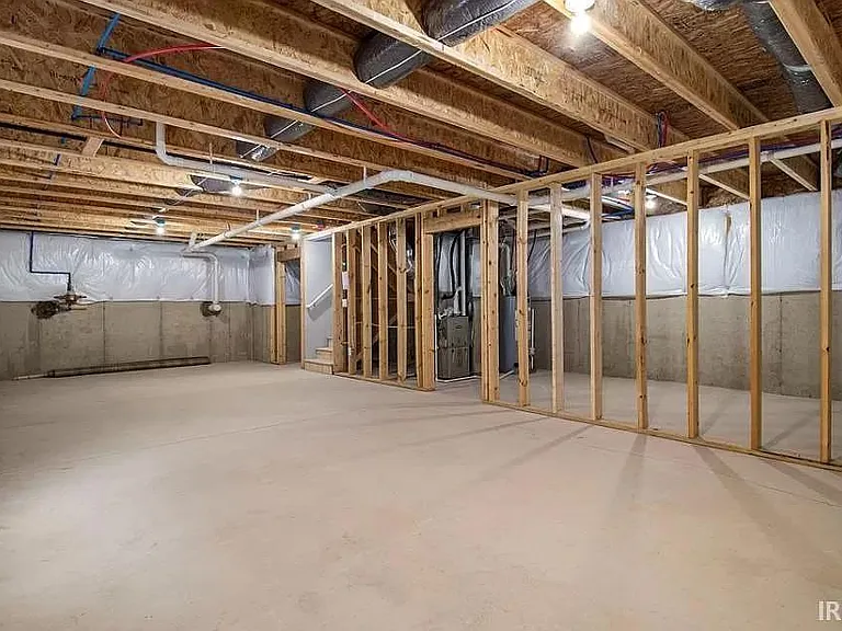 1911 Twisting Pine Ct — Photo 18