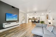 Glenwood Ave-1206-005.jpg