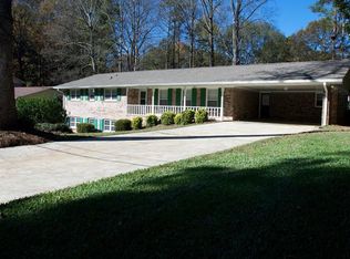 5635 Nottingham Dr, Lilburn, GA 30047