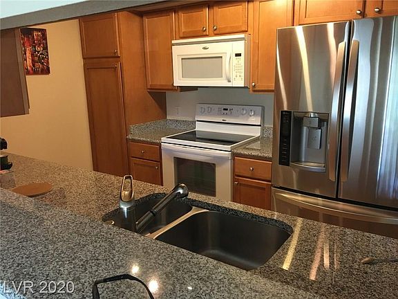3rd image of 2845 Loveland Dr Unit 3602
