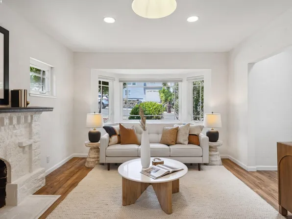 3106 Rawson St, Oakland, CA 94619