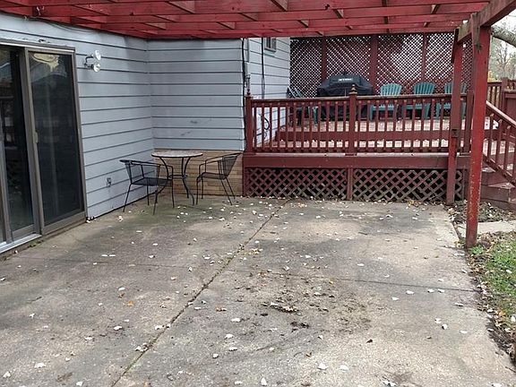 4th image of 3021 Bowmen Ln