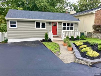 139 Lionshead Dr E, Wayne, NJ, 07470