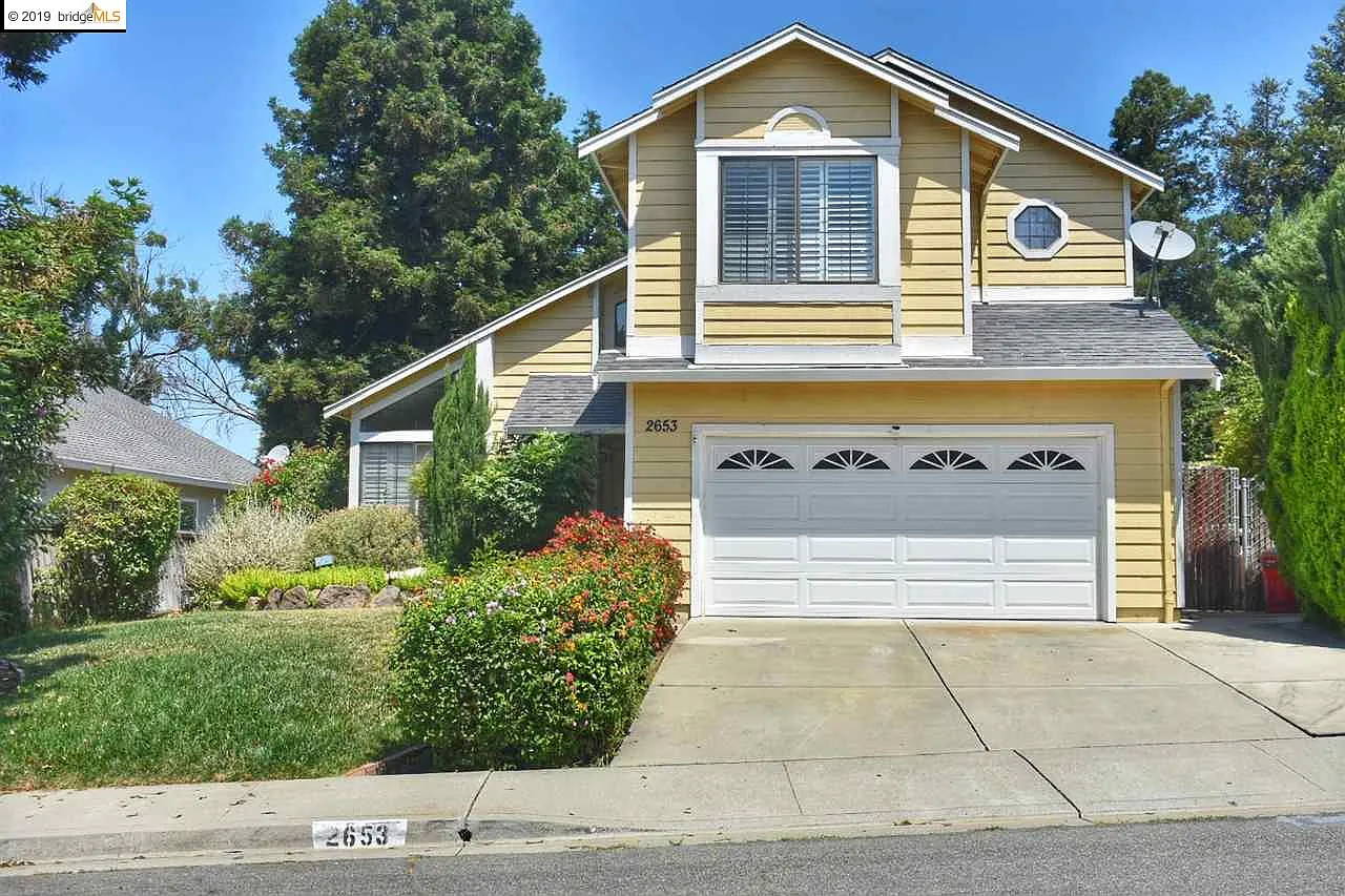 2653 Trafalgar Cir photo 1