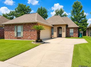 2567 Old Towne Rd, Zachary, LA 70791