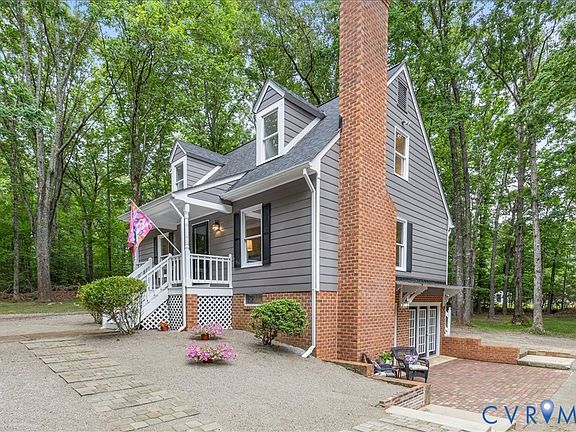 2nd image of 2789 Three Bridge Rd