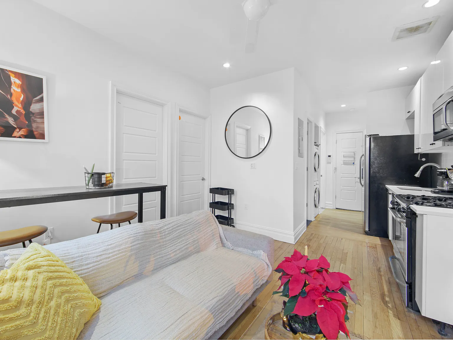115 Greenpoint Avenue — Photo 4
