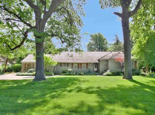 64 S Stratford Rd, Wichita, KS 67207