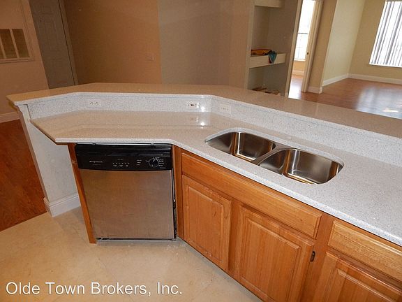 4th image of 13001 Mulberry Park Dr APT 121