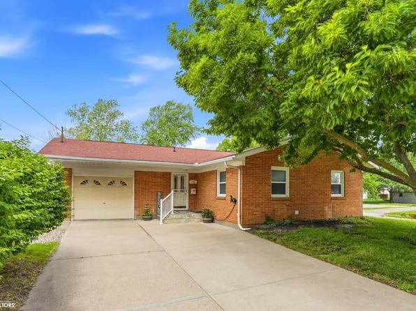 401 Neva Pl, West Burlington, IA 52655