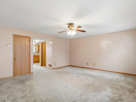 3rd image of 376 Galloway Ridge Dr