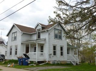 117 W Bath St, Hortonville, WI 54944