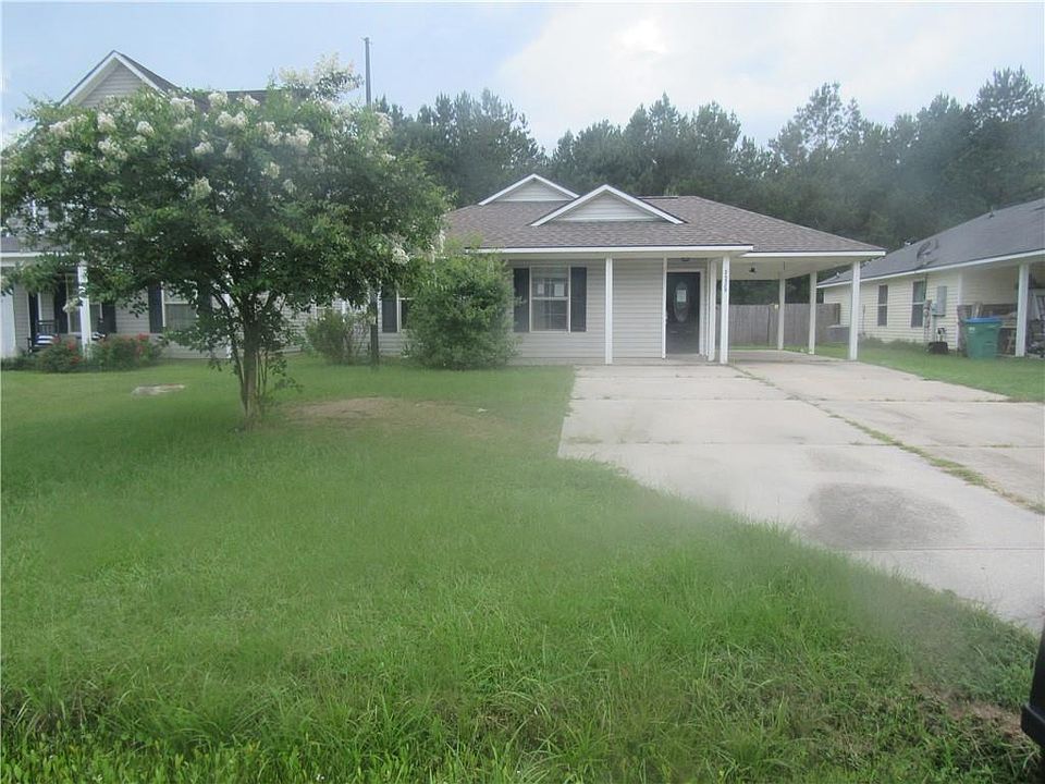 1st image of 26389 Bobby Gill Rd