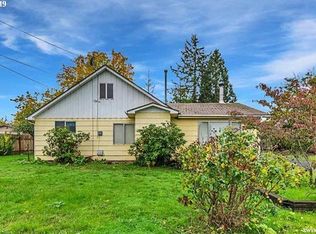 232 S 12th St, Lebanon, OR 97355