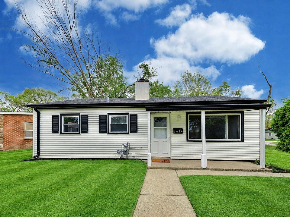 1st image of 2414 Circle Dr