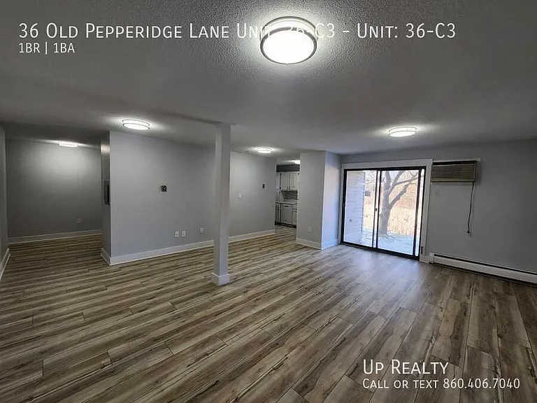 36 Old Pepperidge Ln #C3 — Photo 8