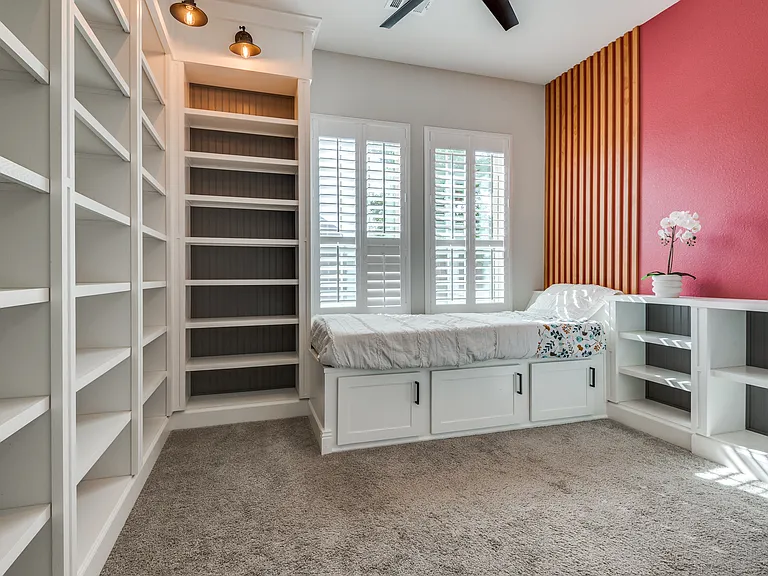 3128 Lexington Dr — Photo 29