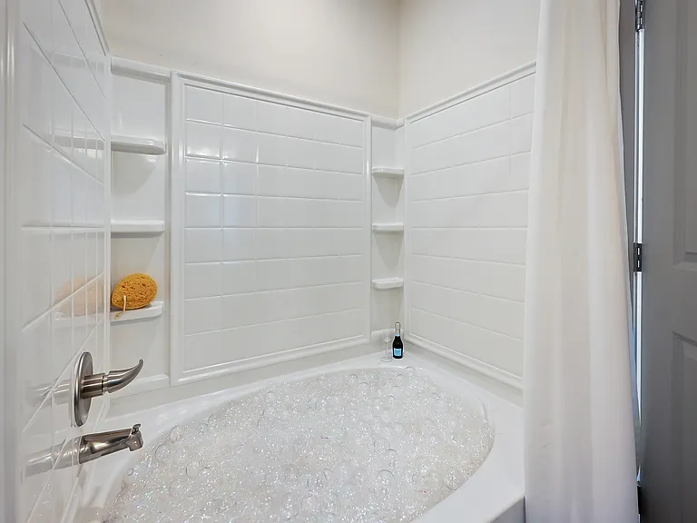 Bathtub