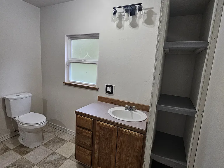 E Elma Hicklin Rd — Photo 10