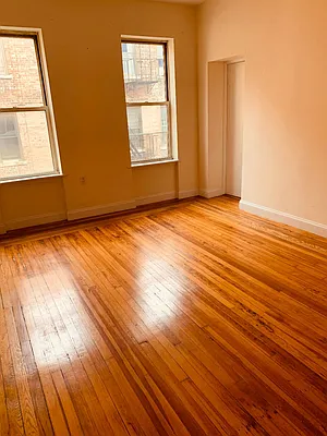 Rented by JMG Properties | media 9