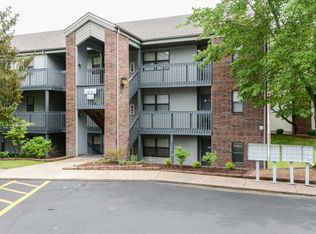 128 Bunker Ridge Dr APT 4, Branson, MO 65616