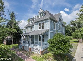 8114 Carroll Ave, Takoma Park, MD 20912