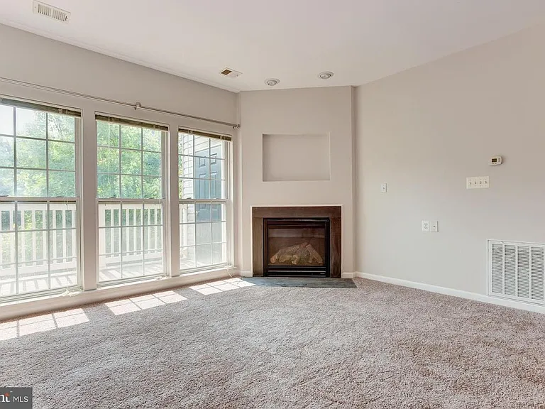7230 Darby Downs — Photo 15
