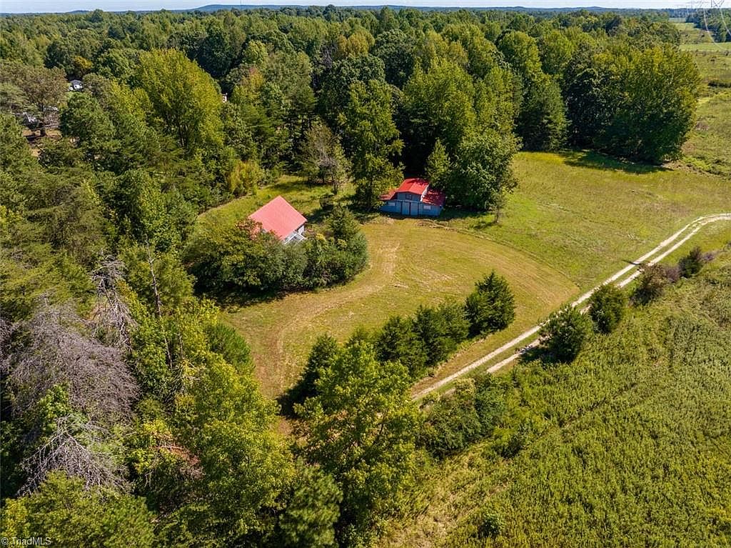 8026 County Line Rd, Liberty, NC 27298 Zillow